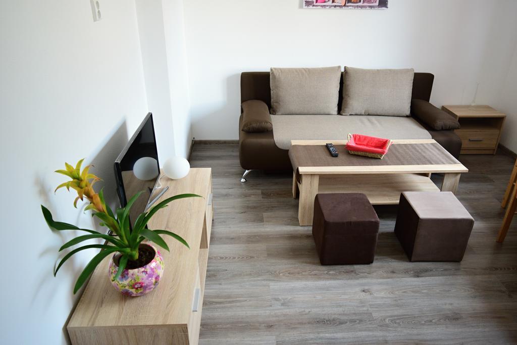 Apartmany Lenko - Near Thermal Aquapark Tatralandia Liptovsky Mikulas Exterior photo