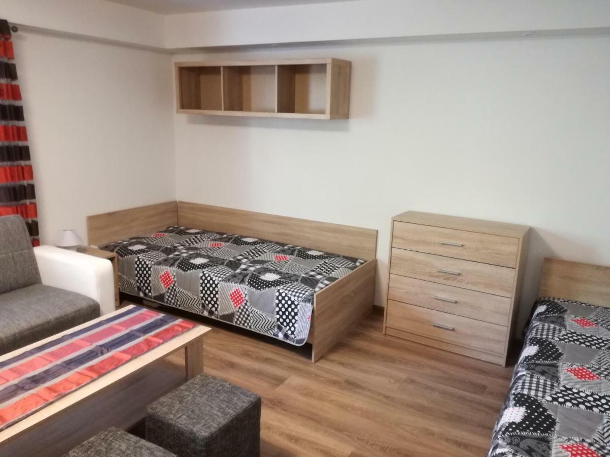 Apartmany Lenko - Near Thermal Aquapark Tatralandia Liptovsky Mikulas Exterior photo